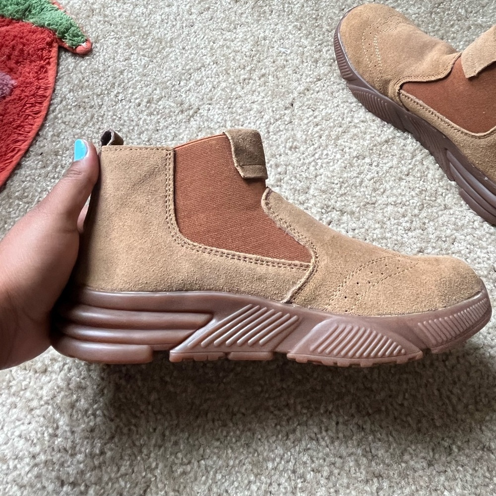 Khaki Colored Steel-Toed Boots (Women’s)